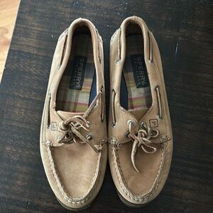 Worn, Sperry Topsider
